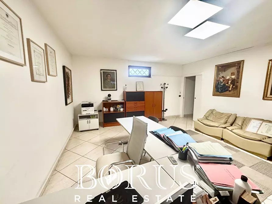 Immagine 6 di Palazzo in vendita  in VIA DE GASPERI I TRAVERSA a Casapesenna