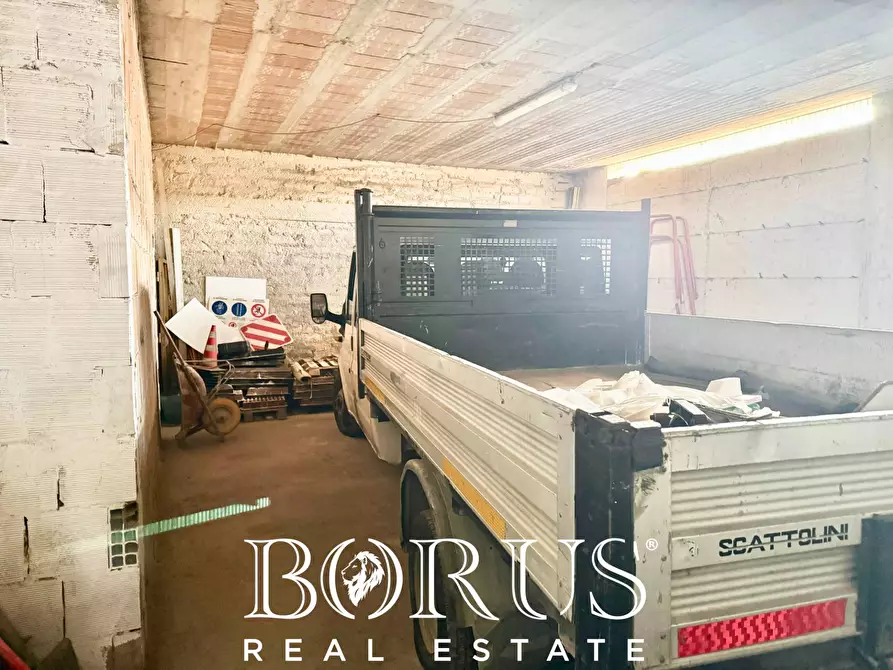 Immagine 21 di Palazzo in vendita  in VIA DE GASPERI I TRAVERSA a Casapesenna