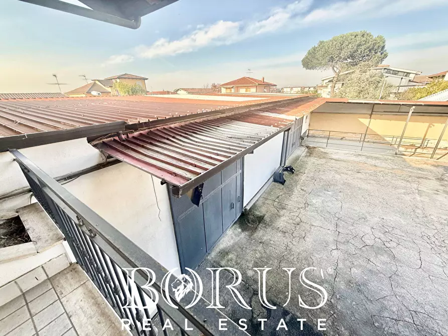 Immagine 30 di Palazzo in vendita  in VIA DE GASPERI I TRAVERSA a Casapesenna