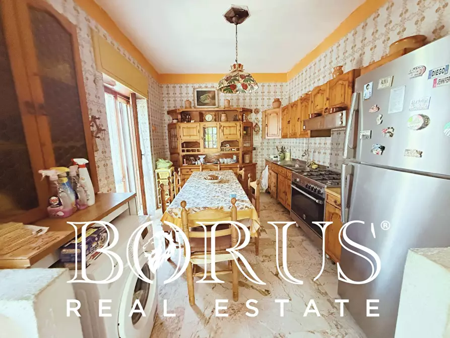 Immagine 3 di Casa indipendente in vendita  in via San Giuseppe a Castel Volturno