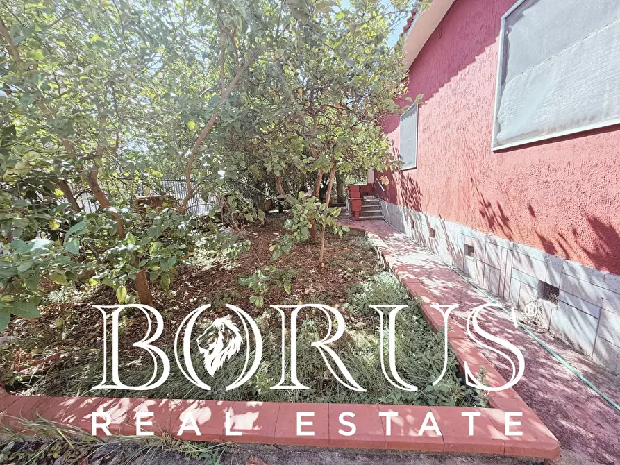 Immagine 35 di Casa indipendente in vendita  in via San Giuseppe a Castel Volturno