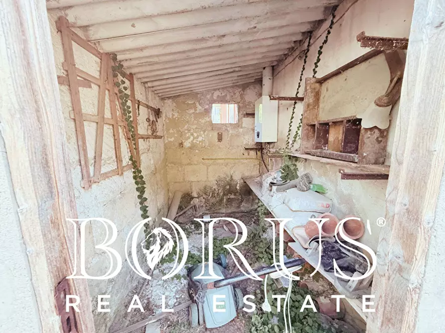 Immagine 42 di Casa indipendente in vendita  in via San Giuseppe a Castel Volturno