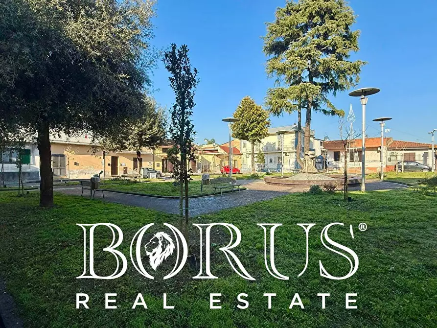 Immagine 4 di Casa indipendente in vendita  in Piazza Castello a Cancello Ed Arnone