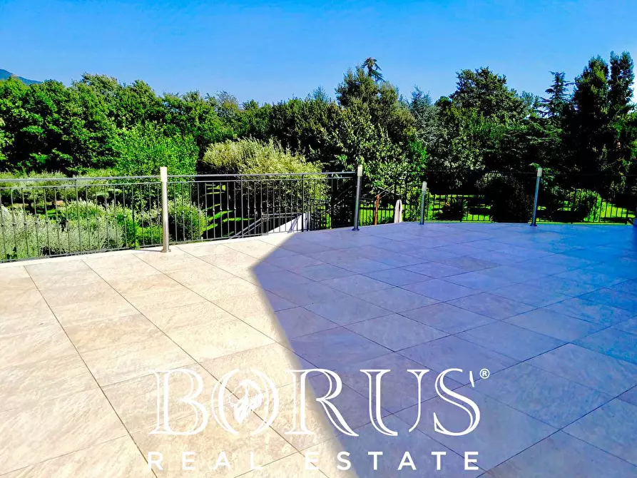 Immagine 34 di Azienda agricola in vendita  a Conca Della Campania