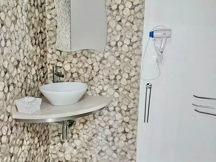 Immagine 67 di Azienda agricola in vendita  a Conca Della Campania