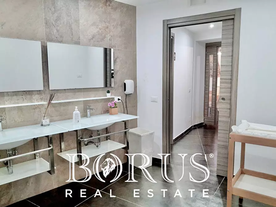 Immagine 83 di Azienda agricola in vendita  a Conca Della Campania