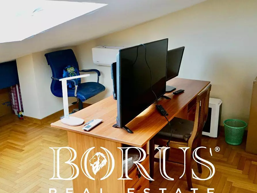 Immagine 13 di Attico in vendita  a Aversa