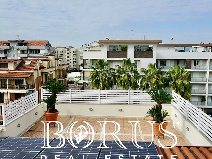 Immagine 30 di Attico in vendita  a Aversa