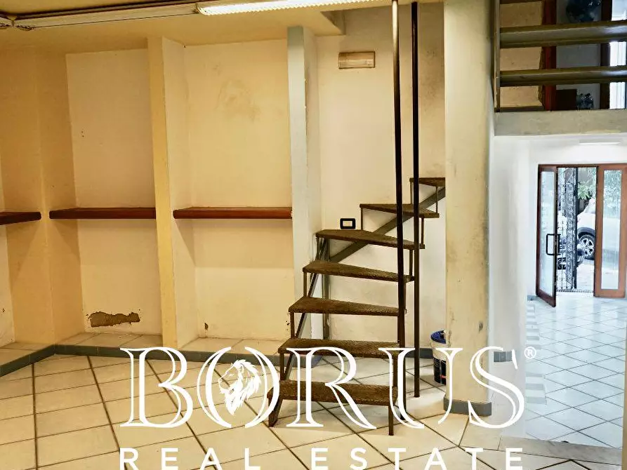 Immagine 10 di Casa indipendente in vendita  a Ischia