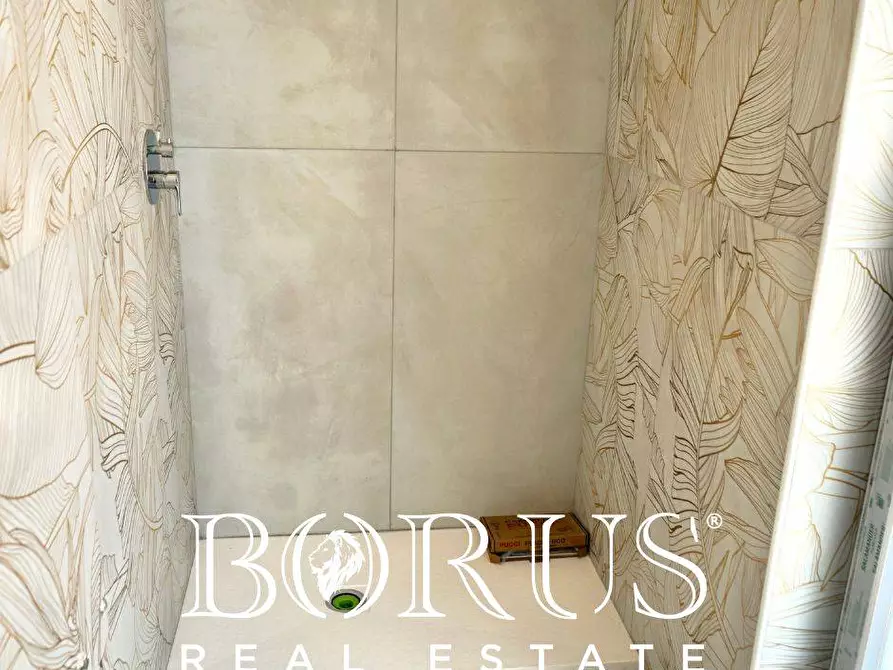 Immagine 8 di Appartamento in vendita  in Via Domiziana 431 a Mondragone