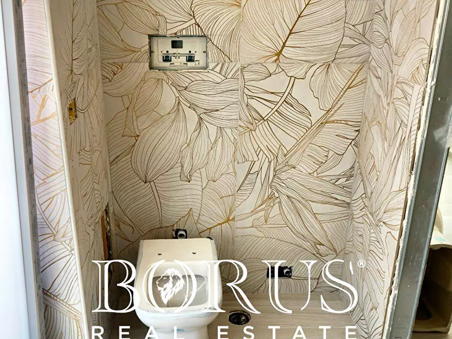 Immagine 10 di Appartamento in vendita  in Via Domiziana 431 a Mondragone