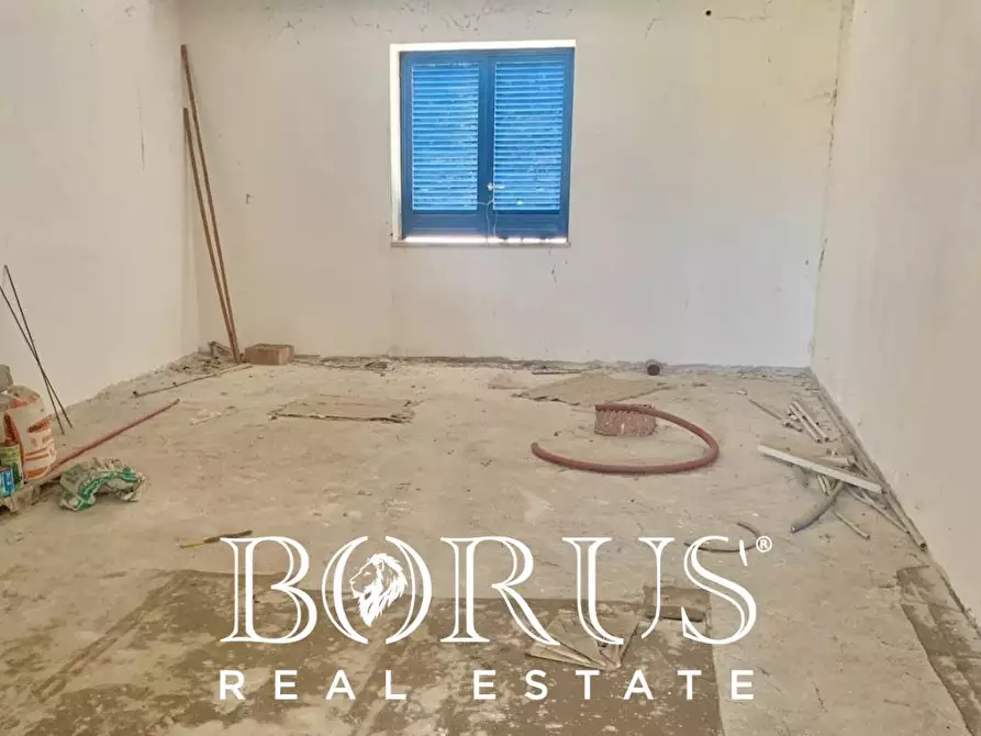 Immagine 1 di Ufficio in affitto  in seponi a Castel Volturno