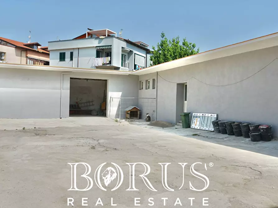 Immagine 2 di Magazzino in affitto  in Via guglielmo marconi a Sant'antimo