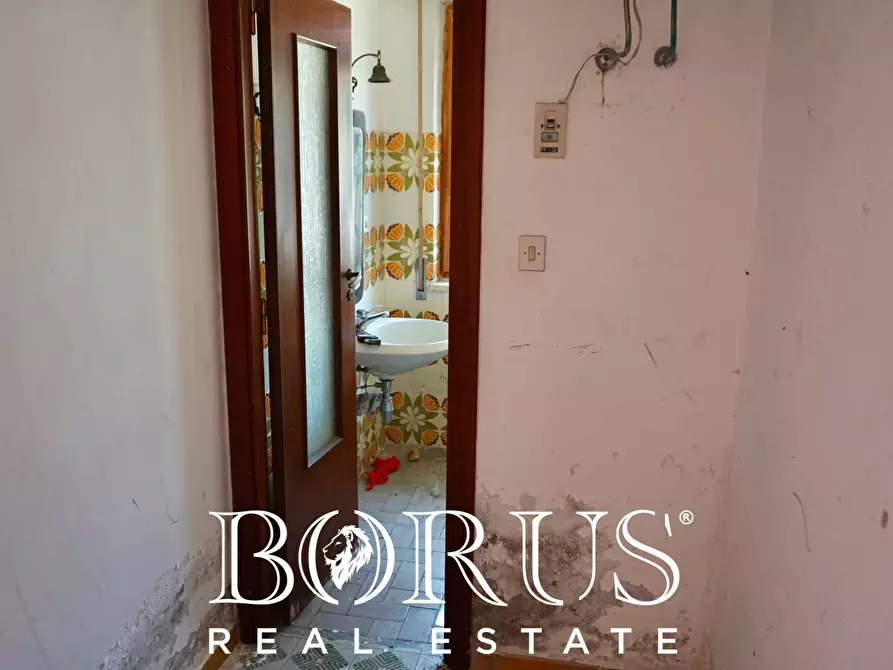 Immagine 20 di Villa in vendita  a Castel Volturno