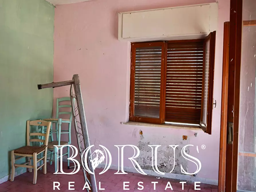 Immagine 21 di Villa in vendita  a Castel Volturno