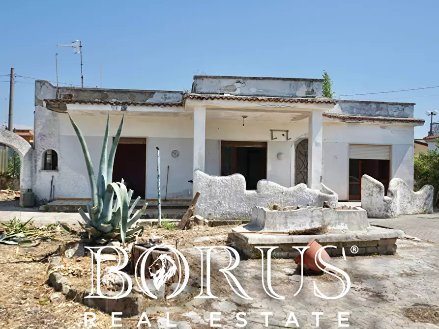 Immagine 6 di Villa in vendita  a Castel Volturno