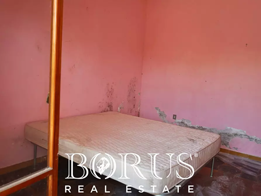 Immagine 35 di Villa in vendita  a Castel Volturno