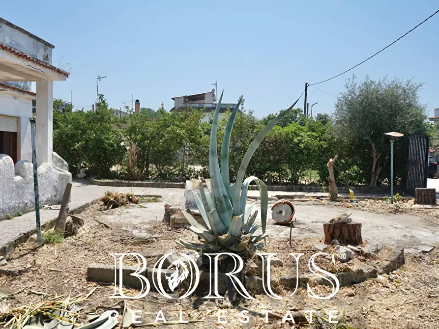 Immagine 37 di Villa in vendita  a Castel Volturno