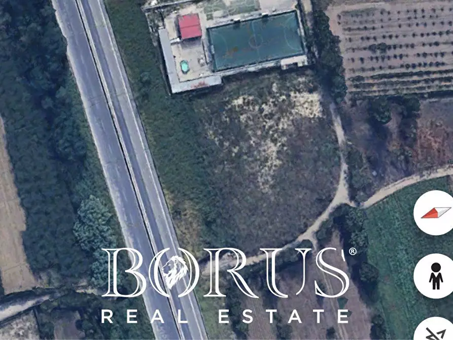 Immagine 4 di Terreno residenziale in vendita  a Teverola