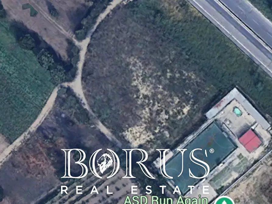 Immagine 7 di Terreno residenziale in vendita  a Teverola