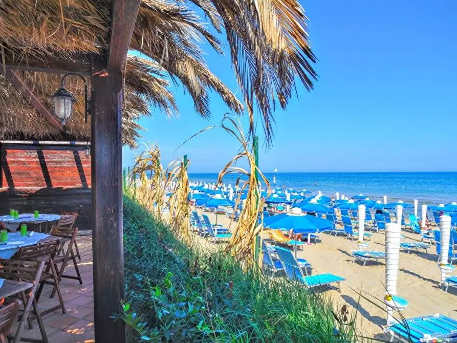 Immagine 13 di Casa indipendente in vendita  a Rodi Garganico