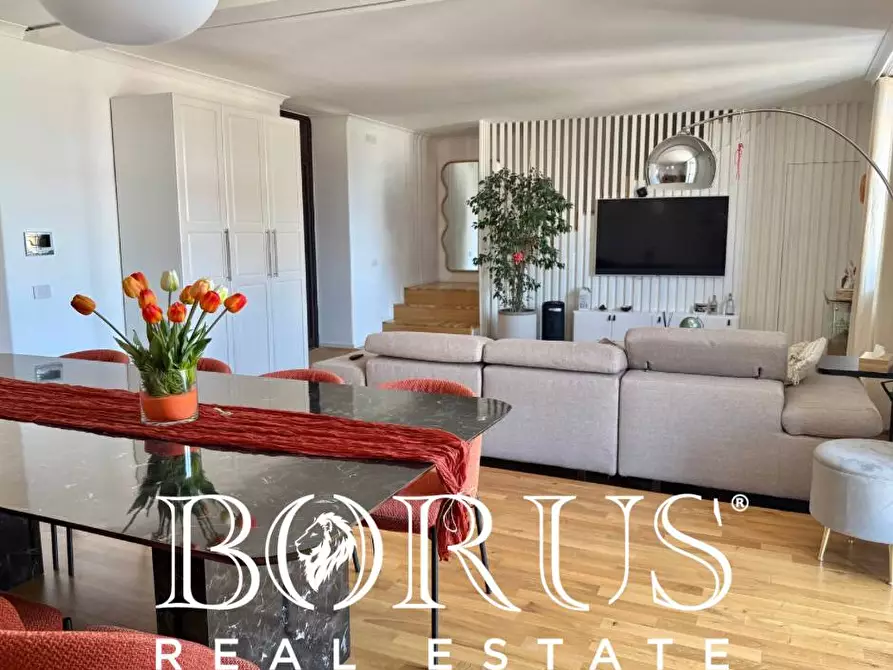 Immagine 15 di Casa semindipendente in vendita  a Casaluce