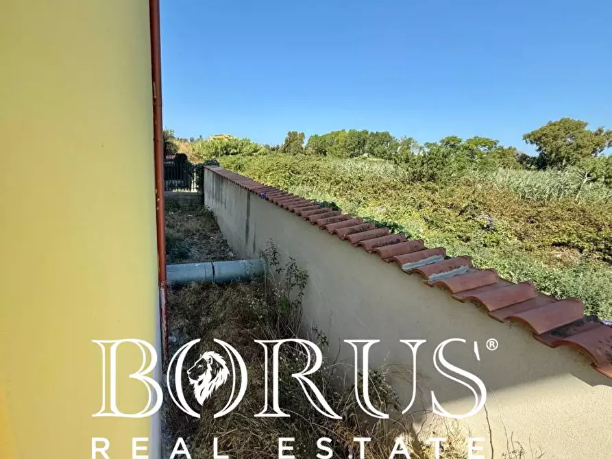 Immagine 31 di Palazzo in vendita  a Castel Volturno