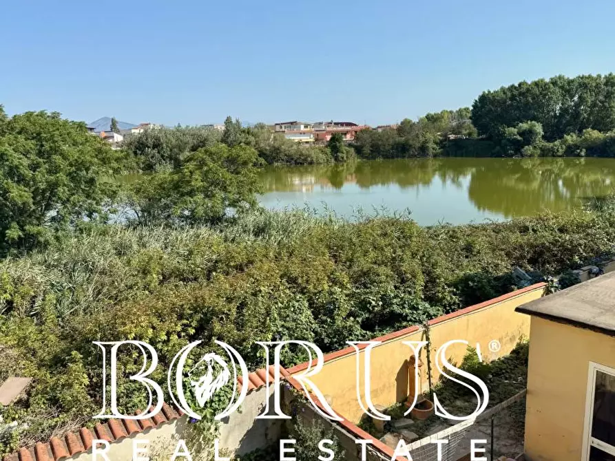 Immagine 38 di Palazzo in vendita  a Castel Volturno