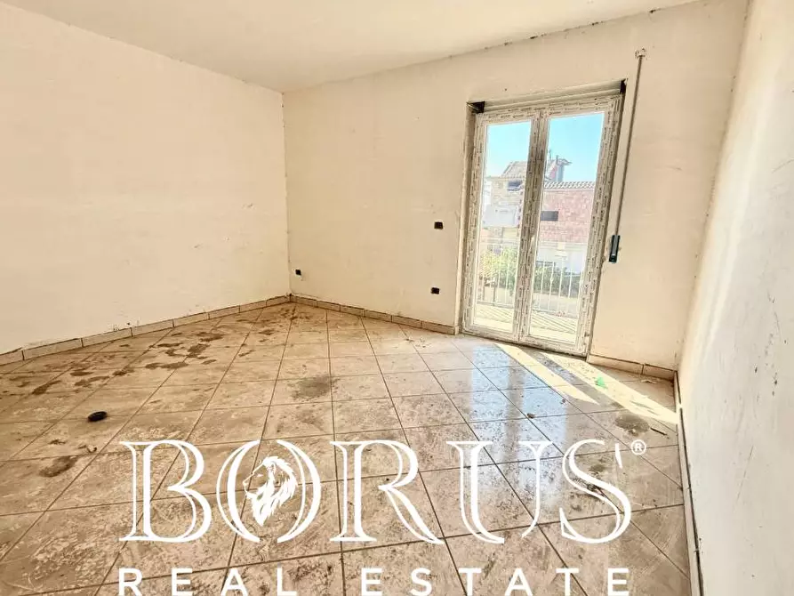 Immagine 55 di Palazzo in vendita  a Castel Volturno