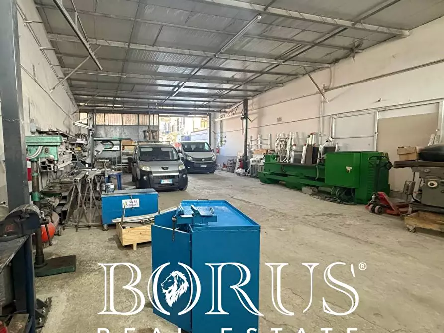 Immagine 11 di Capannone industriale in vendita  a Cesa