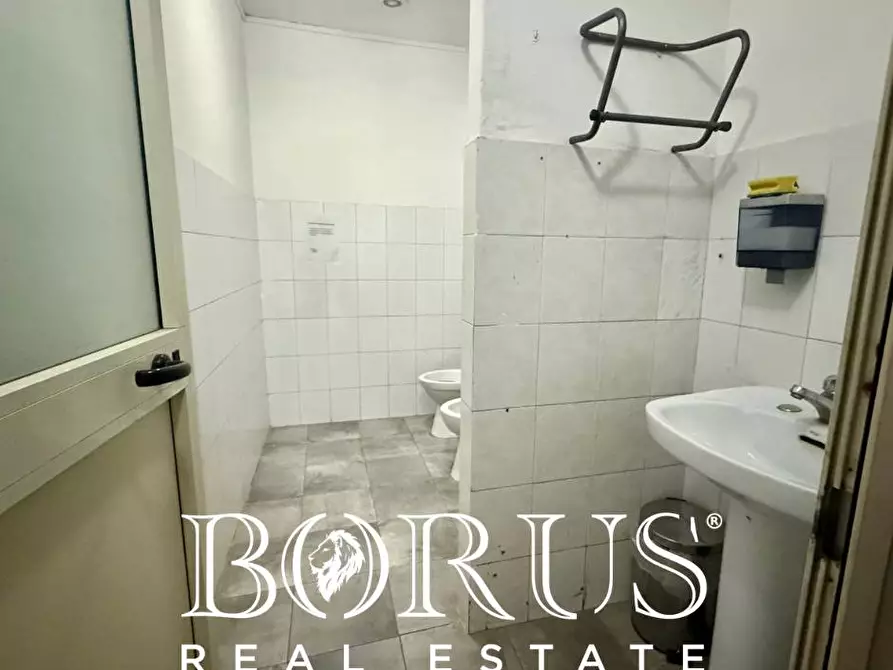 Immagine 16 di Capannone industriale in vendita  a Cesa