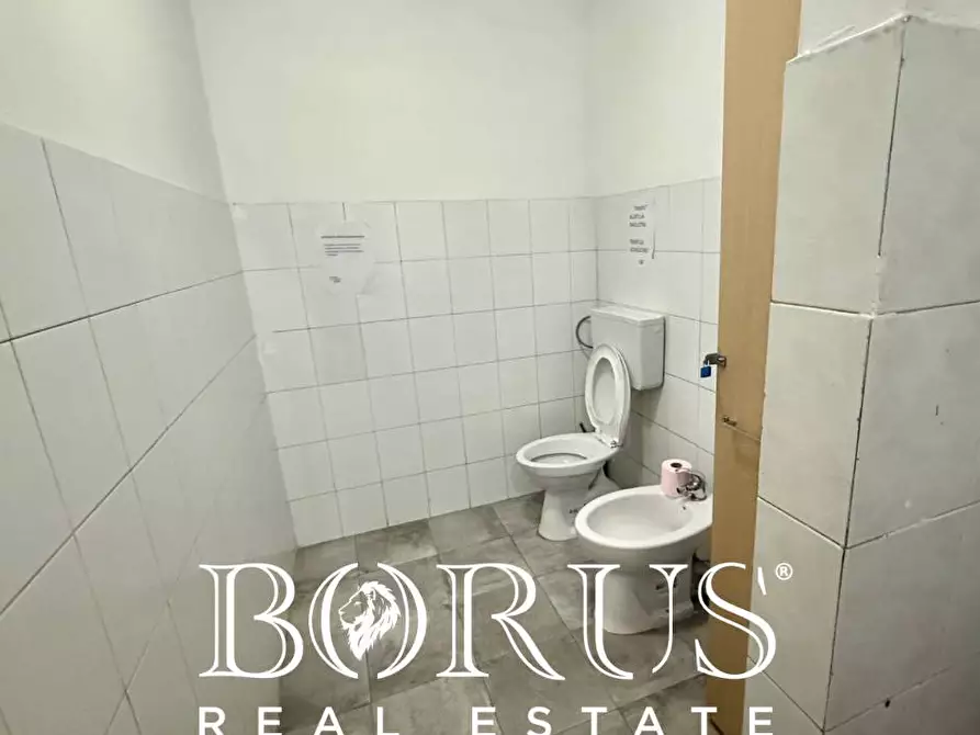 Immagine 17 di Capannone industriale in vendita  a Cesa