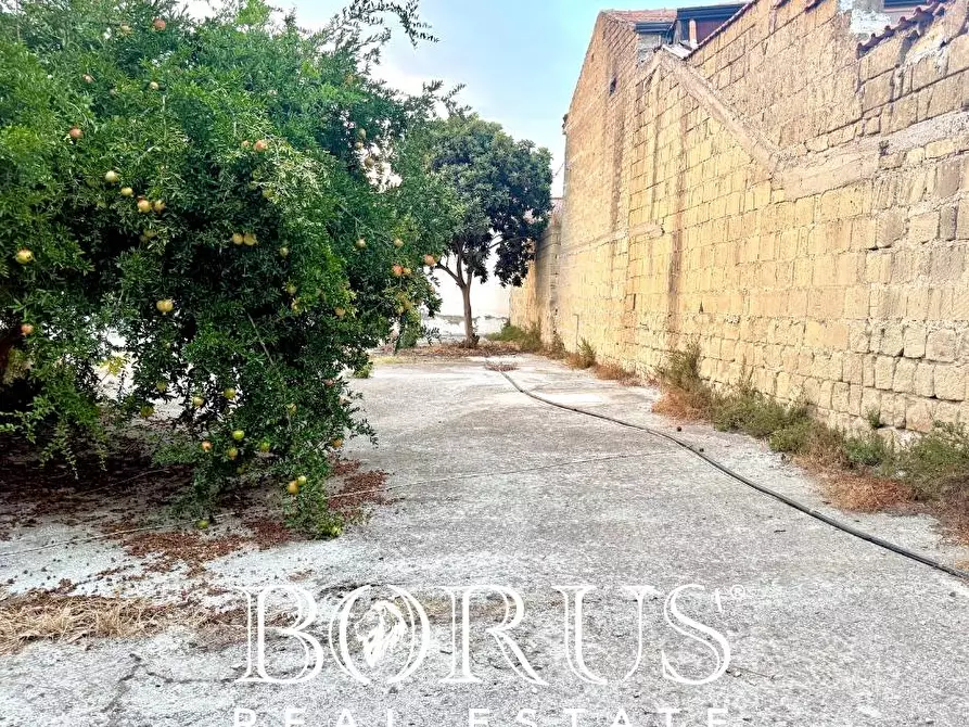 Immagine 7 di Locale commerciale in affitto  a San Cipriano D'aversa