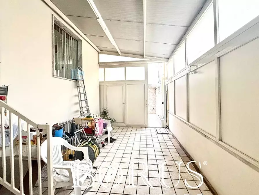 Immagine 7 di Locale commerciale in affitto  in via verdi a Cesa