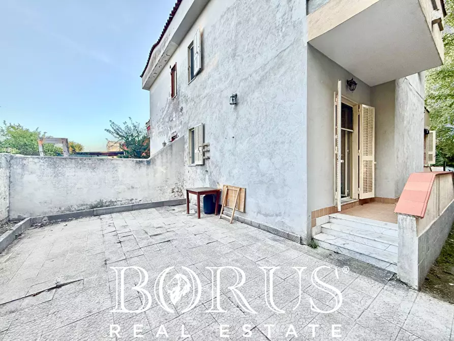 Immagine 8 di Villetta a schiera in vendita  a Castel Volturno