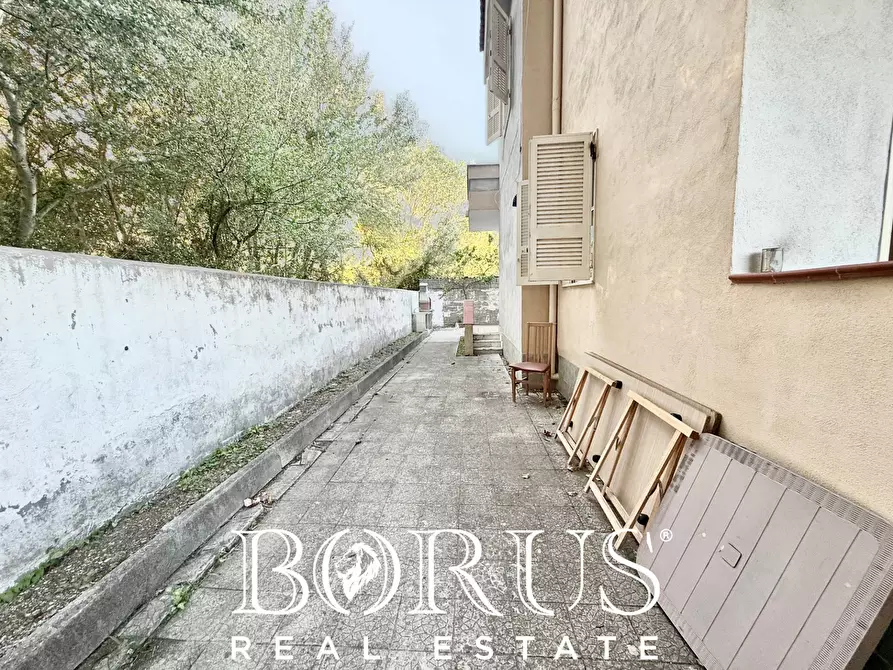 Immagine 37 di Villetta a schiera in vendita  a Castel Volturno