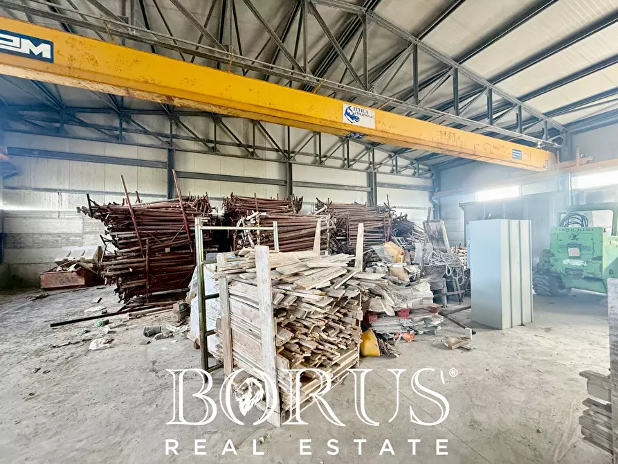 Immagine 5 di Capannone industriale in affitto  in VIA GIARDINO a Villa Literno