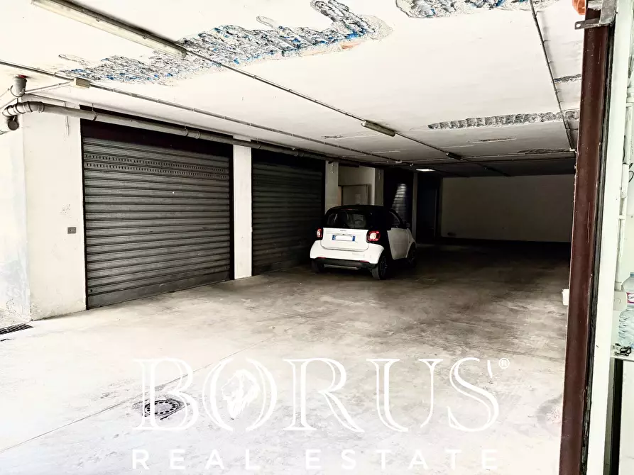 Immagine 4 di Magazzino in vendita  in via Roma a San Marcellino