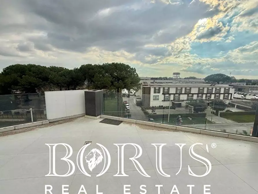 Immagine 20 di Ufficio in affitto  in Strada Consortile a Teverola