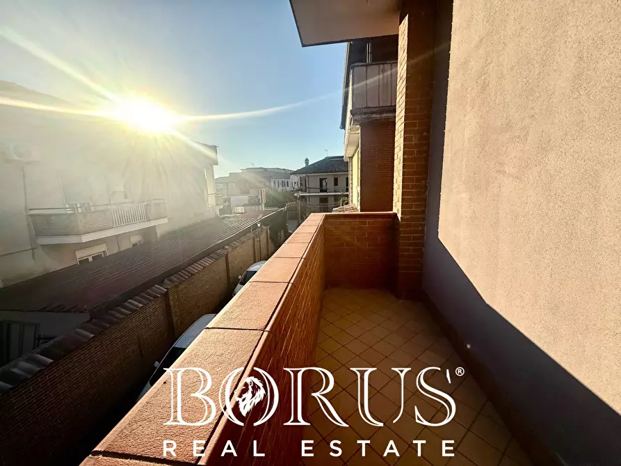 Immagine 3 di Appartamento in affitto  a Gricignano Di Aversa