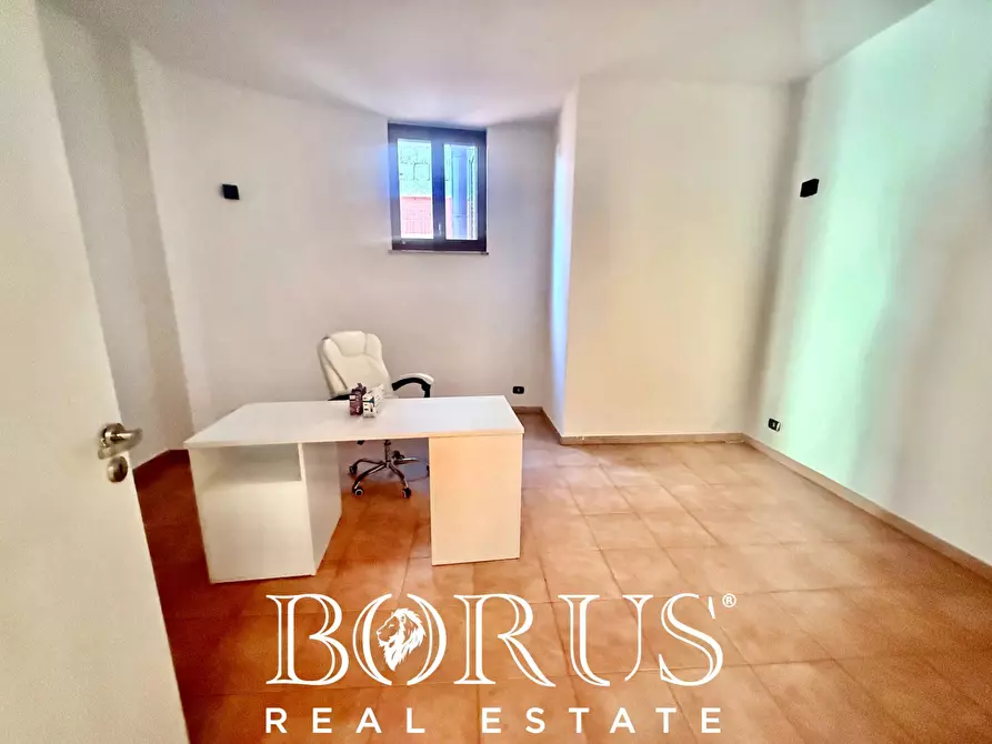 Immagine 27 di Appartamento in affitto  a Gricignano Di Aversa