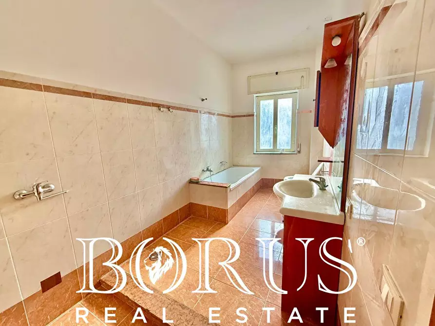 Immagine 15 di Appartamento in vendita  in Carano a Sessa Aurunca