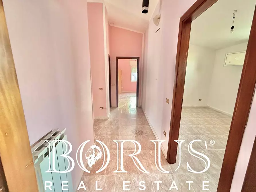 Immagine 10 di Appartamento in vendita  in carano a Sessa Aurunca