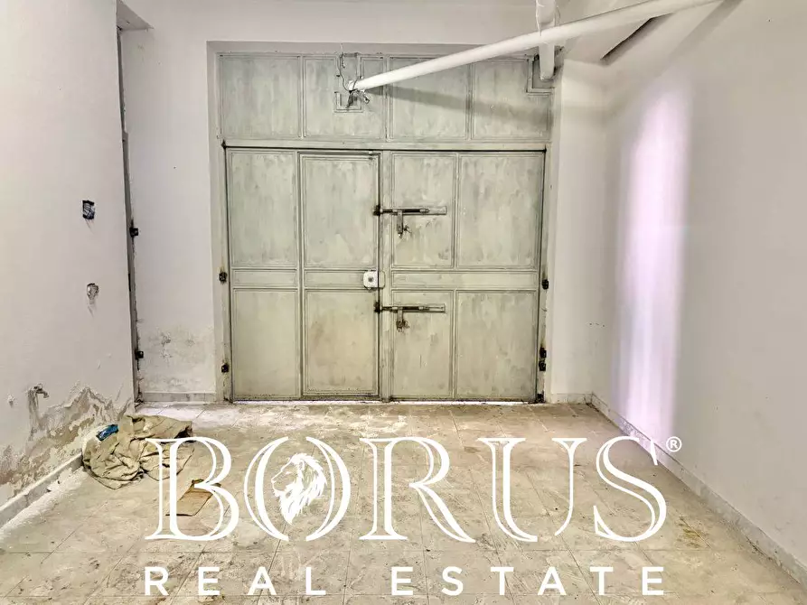 Immagine 1 di Box auto in vendita  in via Caruso a Aversa