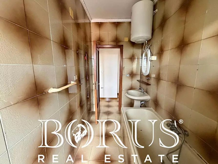 Immagine 10 di Appartamento in affitto  in Via Veneto a Castel Volturno