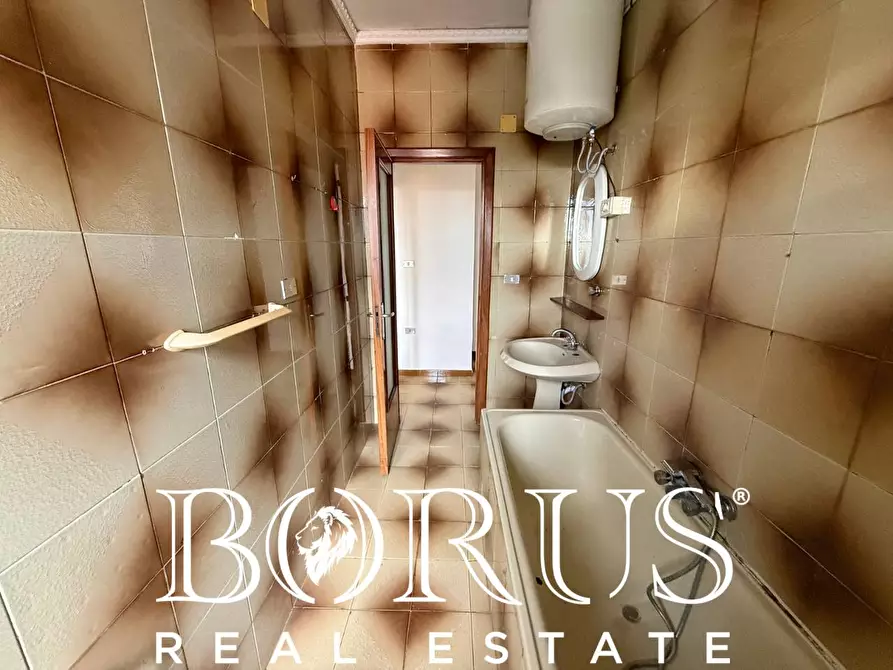 Immagine 18 di Appartamento in affitto  in Via Veneto a Castel Volturno