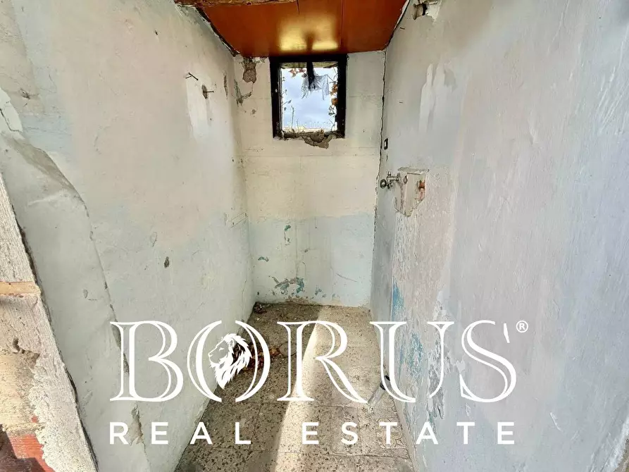 Immagine 65 di Appartamento in vendita  in Via Alessandro La Mormora a Aversa