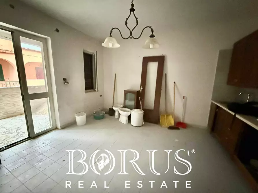 Immagine 14 di Appartamento in vendita  in viale d'orta a Castel Volturno