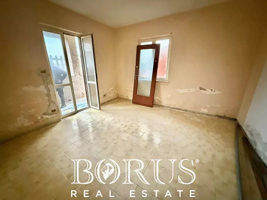 Immagine 22 di Appartamento in vendita  in viale d'orta a Castel Volturno