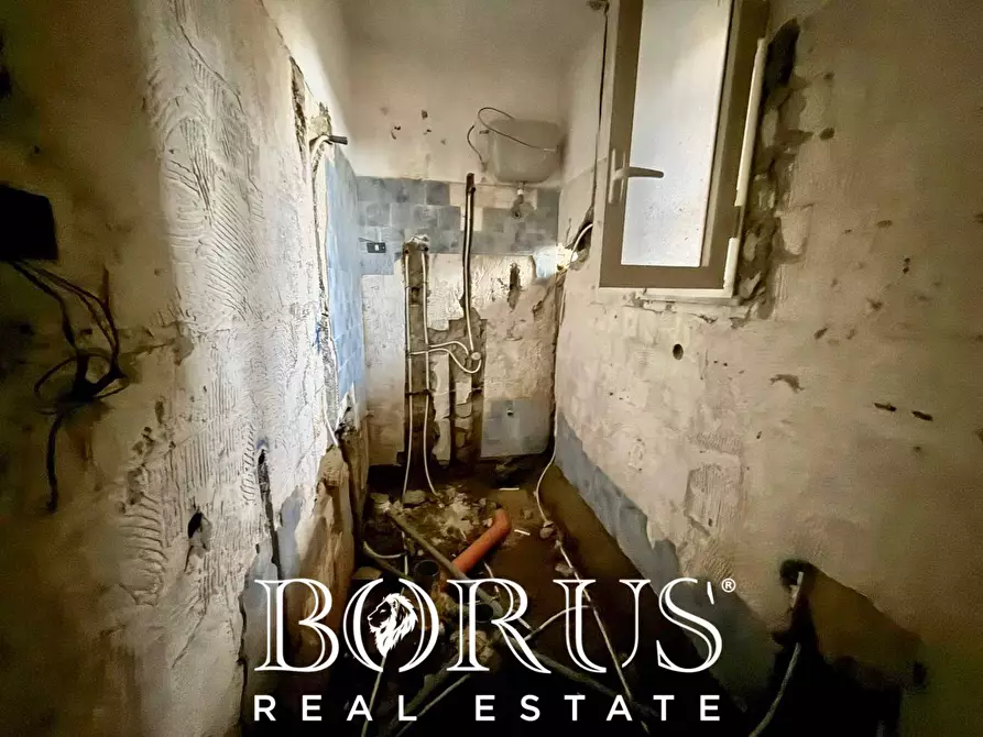 Immagine 32 di Appartamento in vendita  in viale d'orta a Castel Volturno